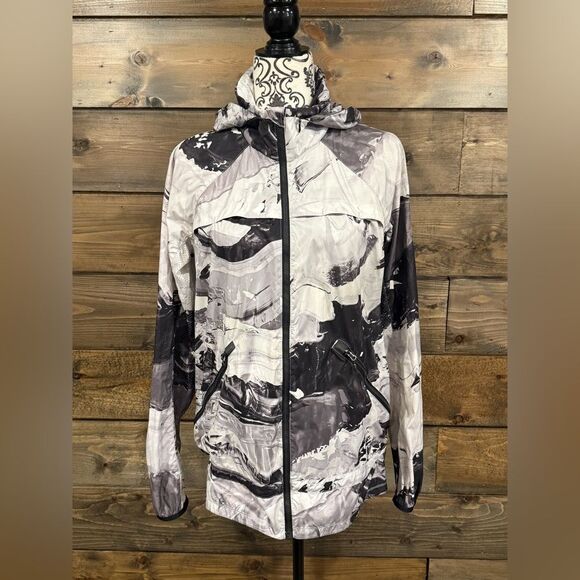 lululemon athletica Black and White wind Jacket - Picture 1 of 9